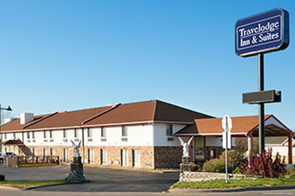 Travelodge Inn and Suites Muscatine